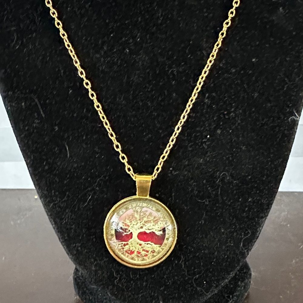 Tree of Life Elegant Gold Tone Pendant Necklace